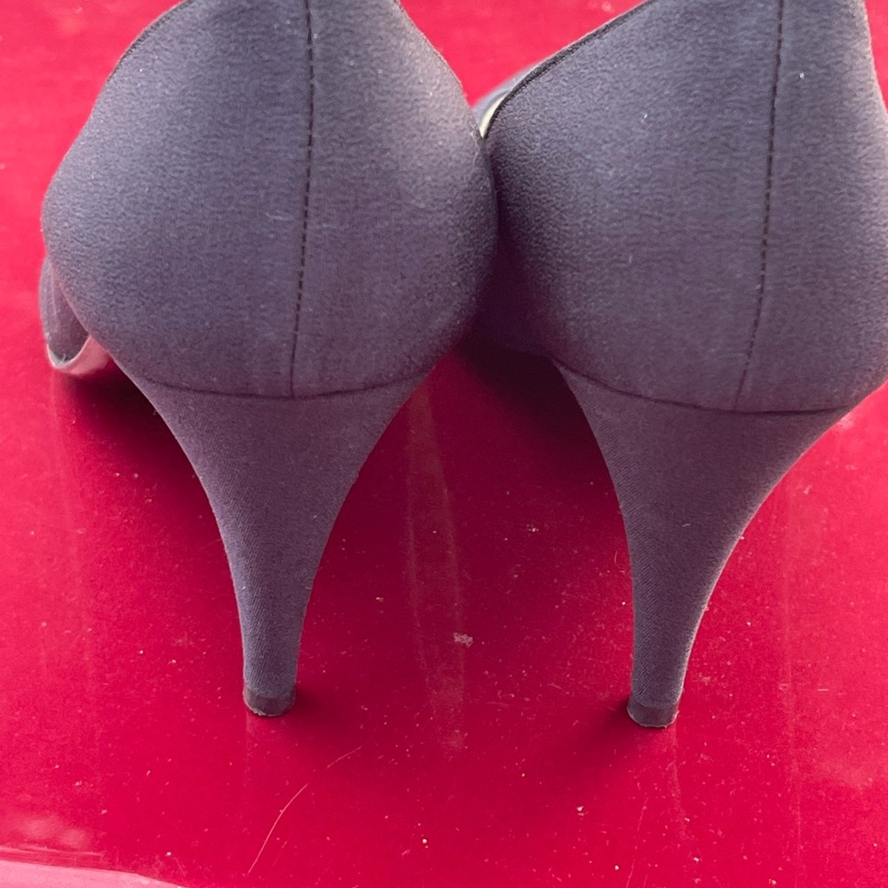 👠 - Picture 6 of 6